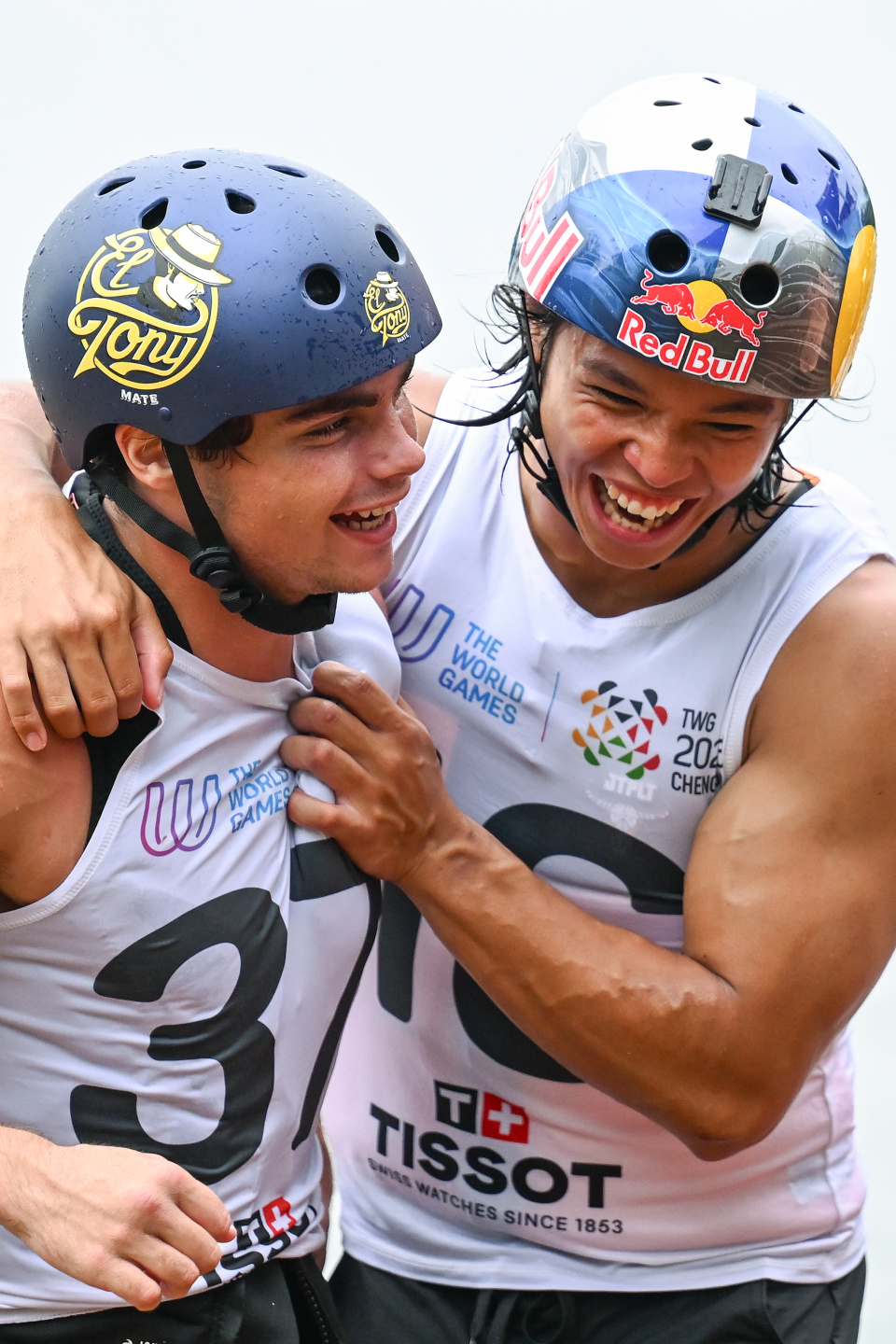 bt, img, img bt, img, img