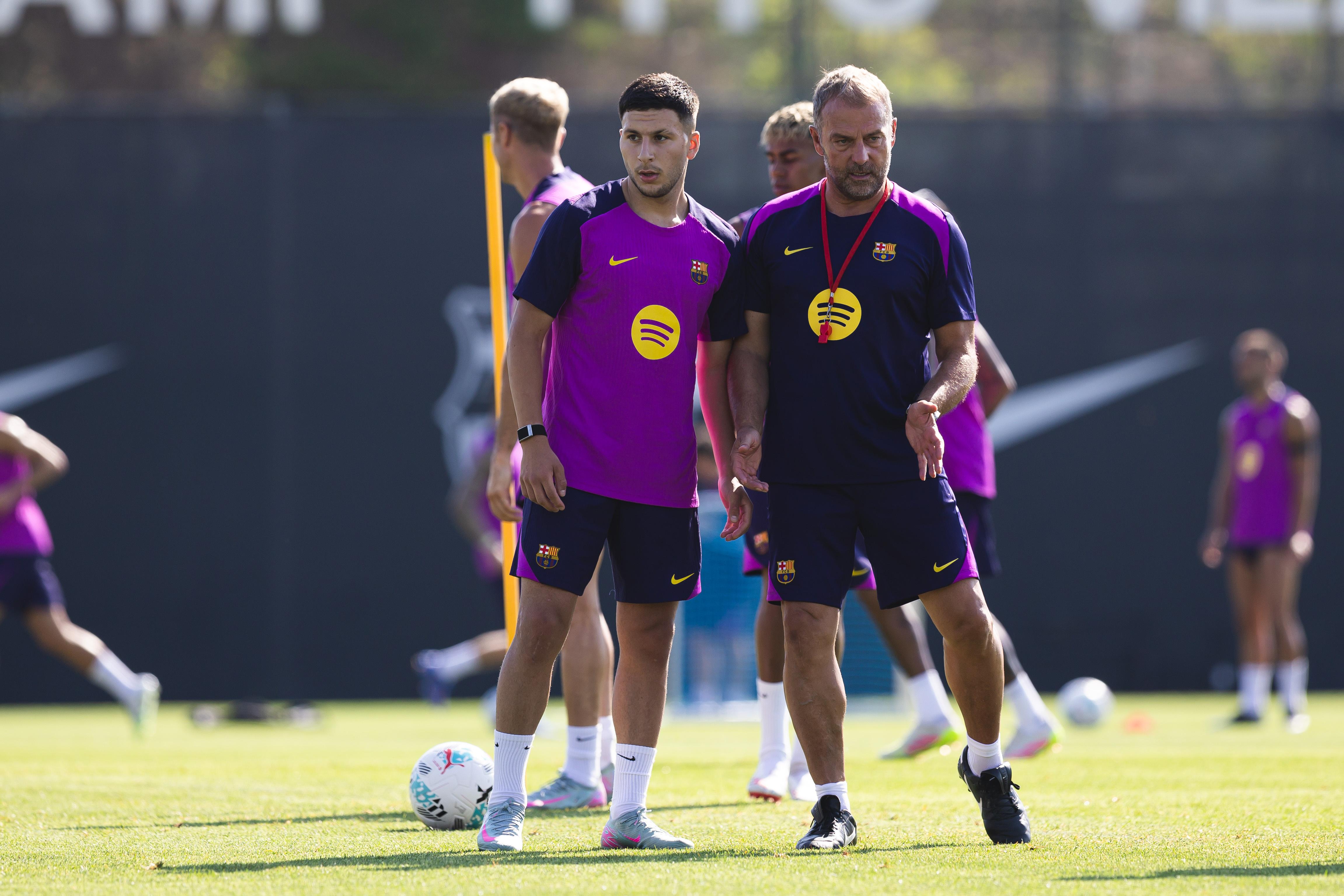 万欧元的价, 俱乐部内部, 注册 万欧元的价, 俱乐部内部, 注册