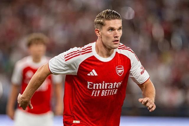 近期哲凯赖, 注目的转会 近期哲凯赖, 注目的转会