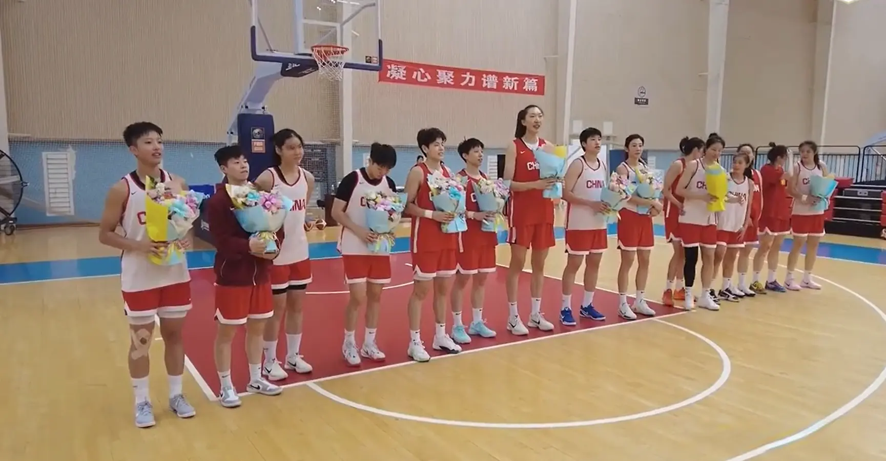 教练组的老, 心疼的是, 让我们继续